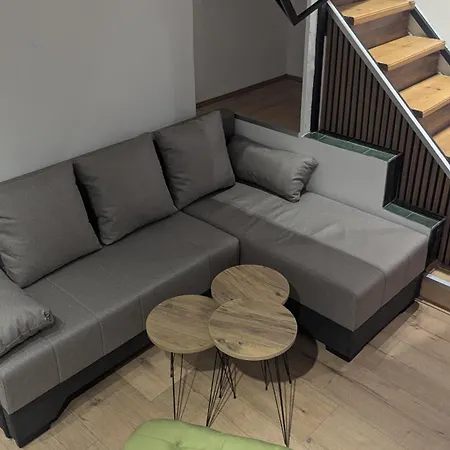 House Lägenhet Ni