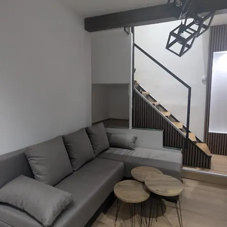 Lägenhet House Ni