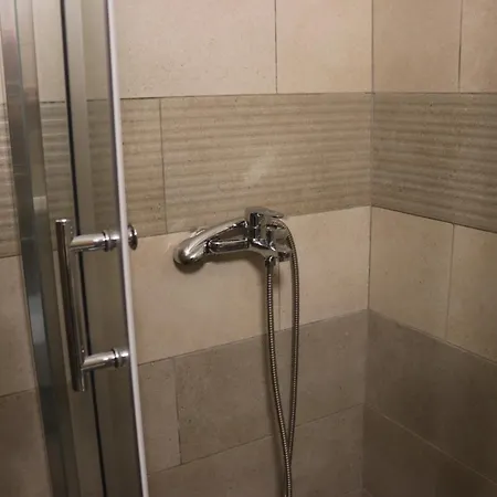 House Lägenhet Ni