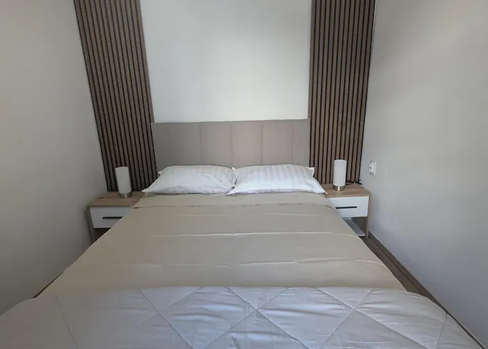 House Apartament Ni